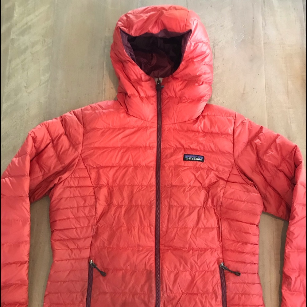 Patagonia Women’s Down Sweater Hoodie